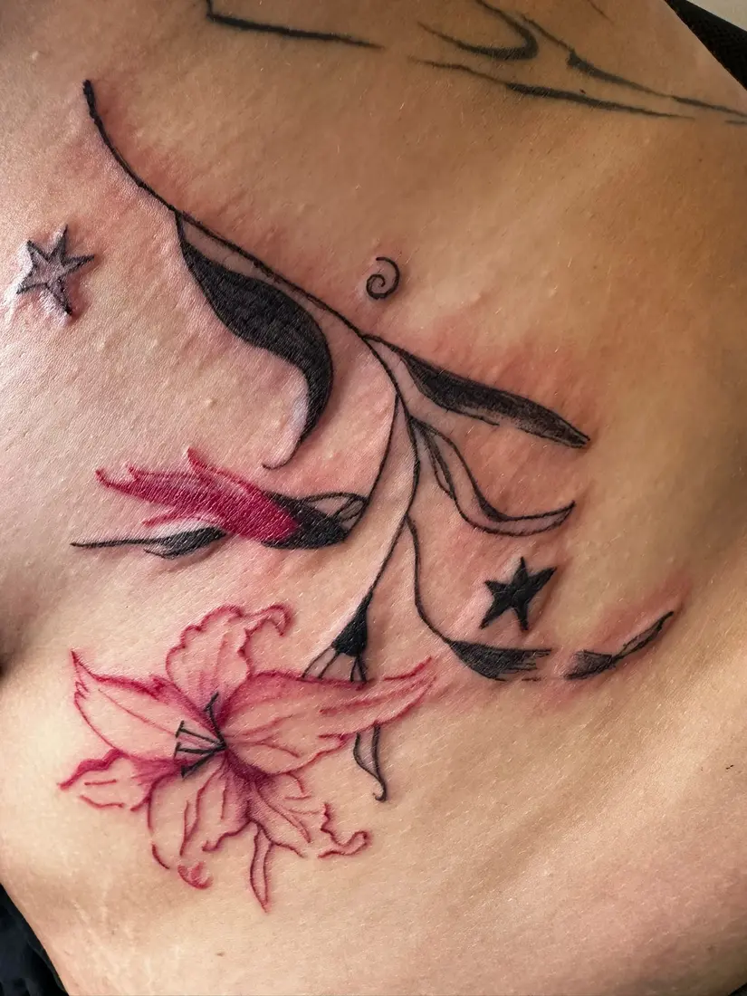Top 10 stiluri de tatuaje trending în 2026