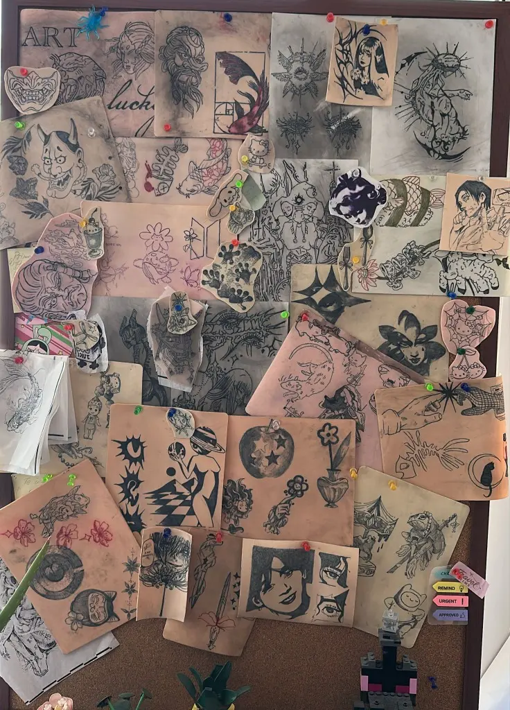 Panou cu flash-uri disponibile la Venus Ink